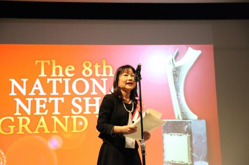 日本ネット経済新聞商を受賞したアールウェディングの後藤佳奈氏